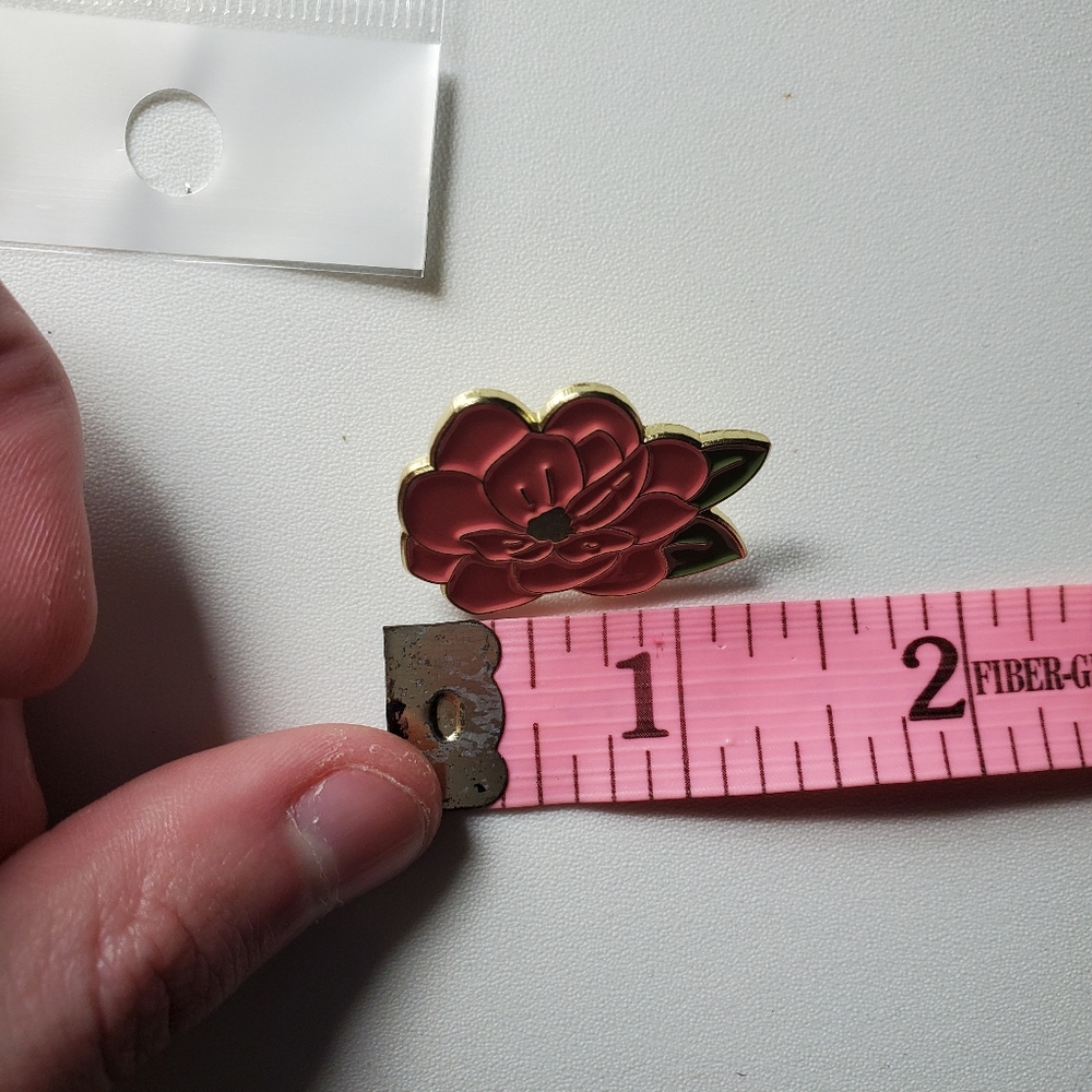 NWT Pink flower pin - Picture 4 of 4